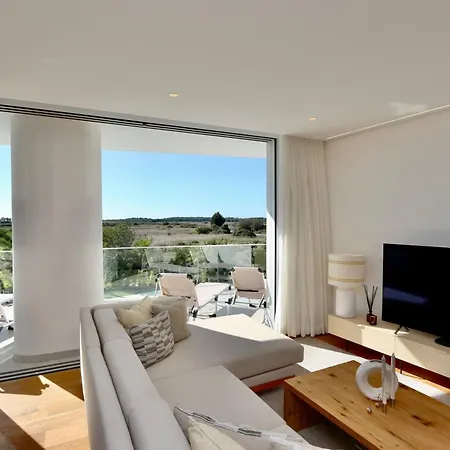 Lake24 Cd256- Cleverdetails, 3 Bedroom Apartment, Sleeps 6, Near To Falesia And The Marina *