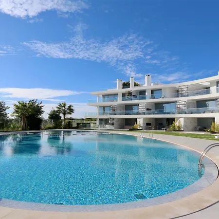 Lake24 Cd256- Cleverdetails, 3 Bedroom Apartment, Sleeps 6, Near To Falesia And The Marina Apartment Vilamoura