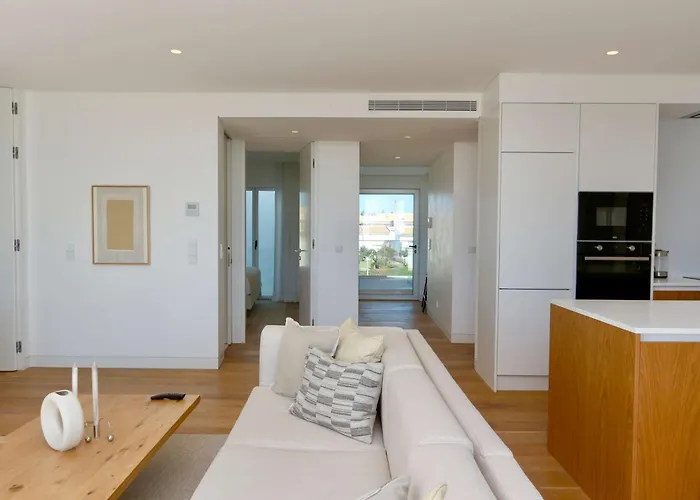 Lake24 Cd256- Cleverdetails, 3 Bedroom Apartment, Sleeps 6, Near To Falesia And The Marina Lejlighed