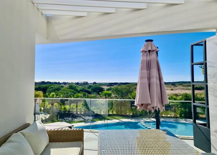 Lake24 Cd256- Cleverdetails, 3 Bedroom Apartment, Sleeps 6, Near To Falesia And The Marina *